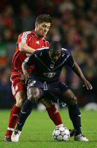 Эдисон Переа против Хаби Алонсо