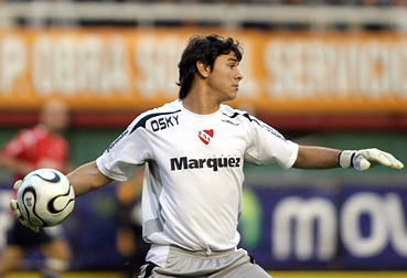 Оскар Устари