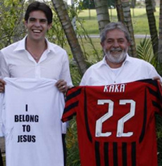 Кака, его любимые футболки и президент Бразилии, фото Reuters