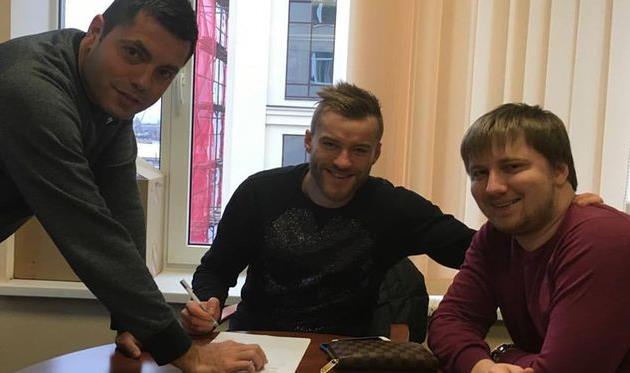 Андрей Ярмоленко, Facebook.com