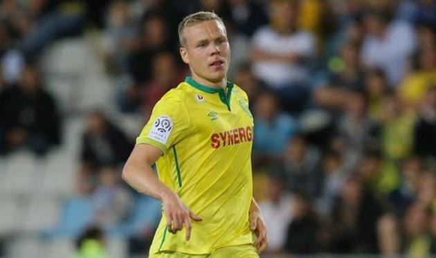 Колбейнн Сигторссон стал автором победного гола, lequipe.fr