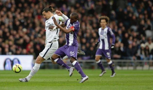 Победный гол на счету Златана Ибрахимовича (слева), lequipe.fr