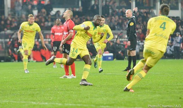 Юссуф Сабали (по центру) вырвал для Нанта ничью, Facebook