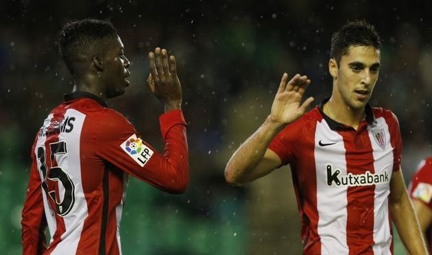 Иньяки Вильямс слева, La Liga