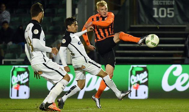Виктор Коваленко (справа), shakhtar.com