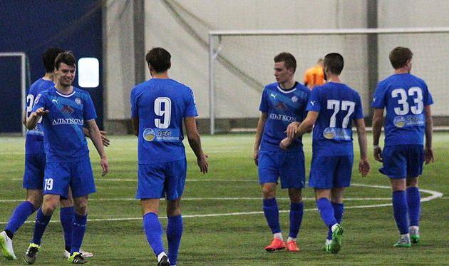 Радость игроков Олимпика, olimpik.com.ua