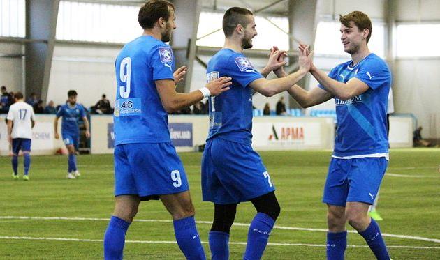 Радость игроков Олимпика, olimpik.com.ua