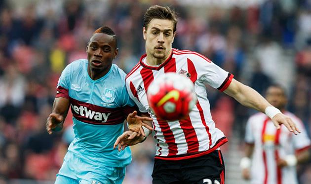 Диафра Сако и Себастьян Коатес, Getty images