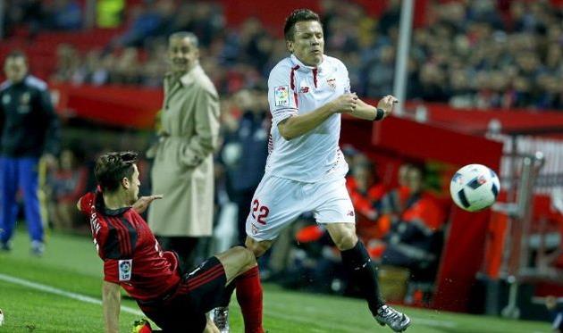 Севилья выходит в полуфинал Копа дель Рей