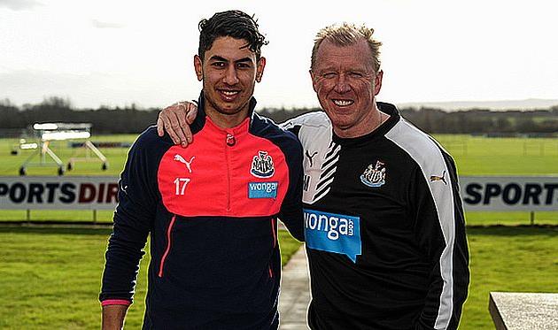 Айосе Перес (слева), nufc.co.uk