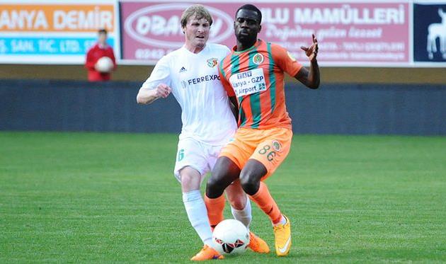 Александр Скляр слева, ФК Ворскла