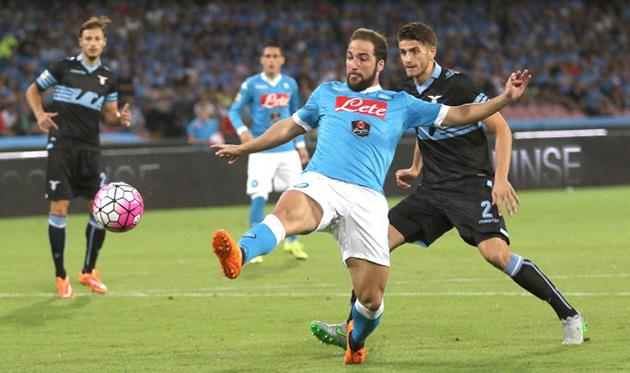 Гонсало Игуаин в матче против Лацио, gazzettaworld.gazzetta.it