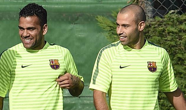 Дани Алвес и Хавьер Маскерано, ca2015.com