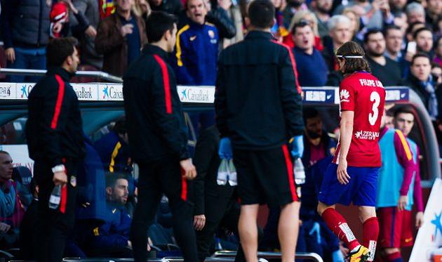 Филипе Луис покидает поле, Getty Images