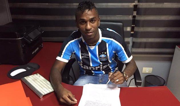 Миллер Боланьос подписывает контракт, gremio.net