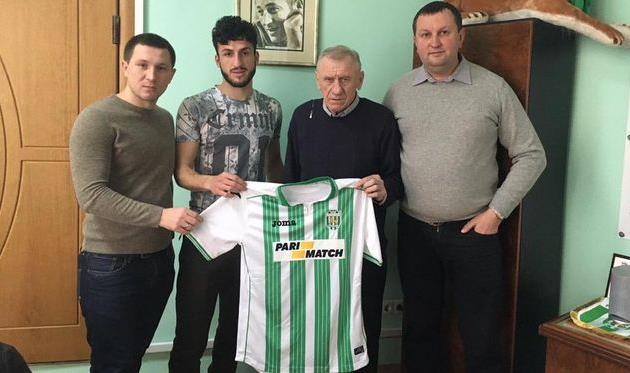 Гегам Кадимян (второй слева), fckarpaty.lviv.ua