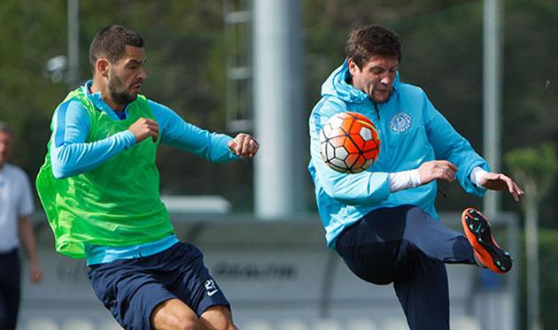 Евгений Селезнев (справа) - автор дубля