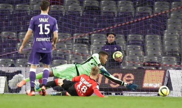 Ренн в концовке шокировал Тулузу, lequipe.fr