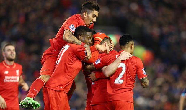 Красные празднуют гол Джеймса Милнера, Getty Images