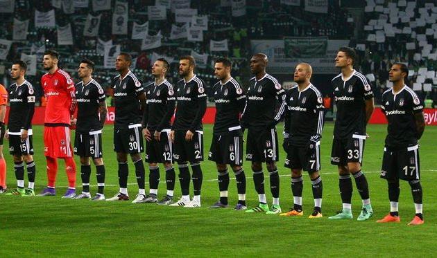 Денис Бойко по-прежнему не может оставить ворота Бешикташа на замке, bjk.com.tr