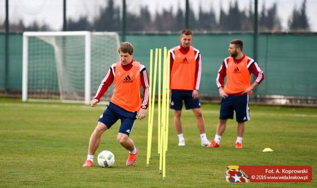 Виталий Балашов во время тренировки, wisla.krakow.pl