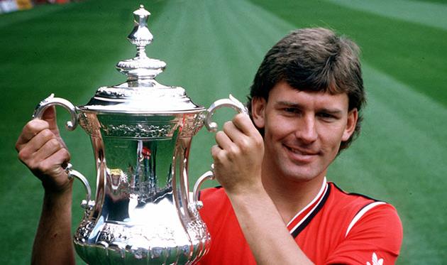 Брайан Робсон, keighleykicks.co.uk