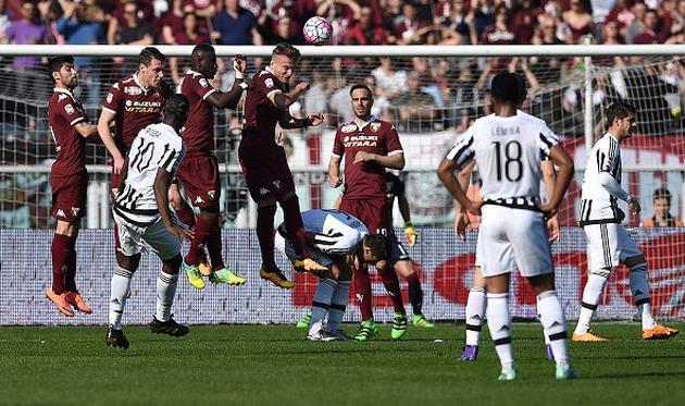 Поль Погба отметился эффектным голом со штрафного, getty images