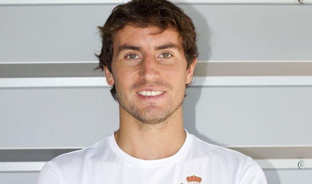 Педро Москера, playbuzz.com