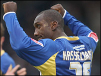 Хассель на марше!