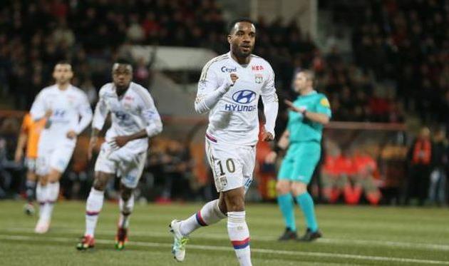 Александр Ляказетт отметиля дублем, lequipe.fr