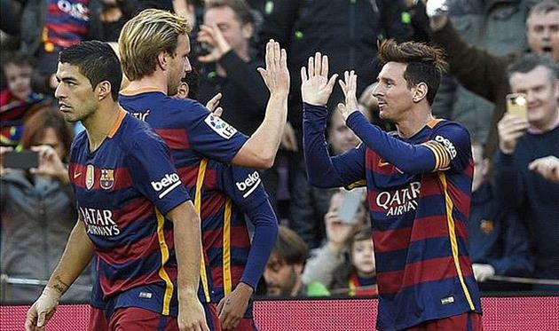 Луис Суарес, Иван Ракитич и Лионель Месси, goal.com