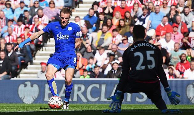 Дубль Варди приносит Лестеру пятую победу кряду