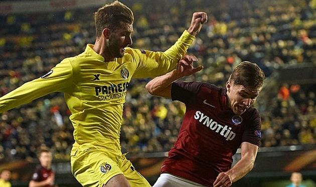 В первом матче Вильярреал одолел Спарту со счетом 2:1, Getty Images