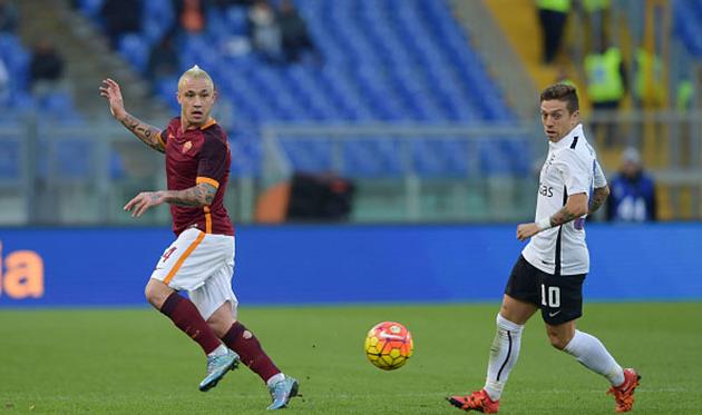 Раджа Наингголан (слева) в матче против Аталанты, Getty Images