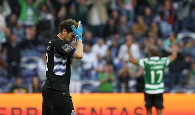 Реакция Касильяса после очередного гола в его ворота, Getty Images
