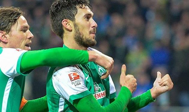 Сантьяго Гарсия, Kicker