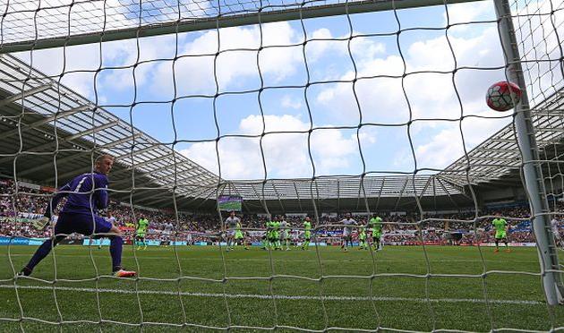 Ман Сити добивается важнейшей ничьи в матче с Суонси