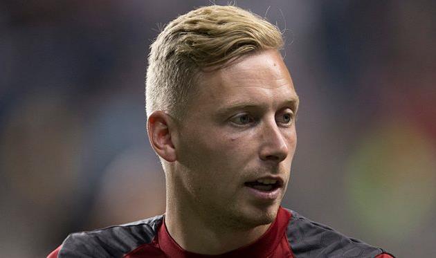 Борнмут продлил резервного вратаря