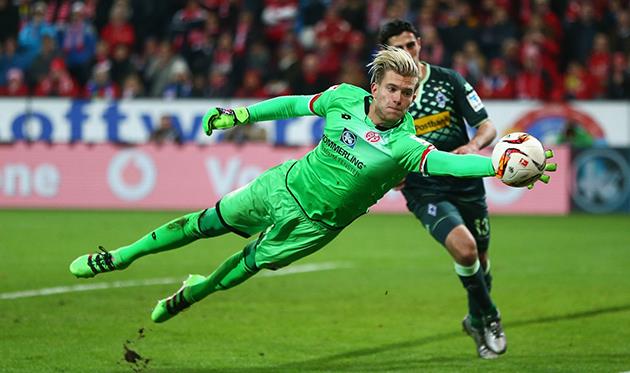 Лорис Кариус, Goal.com