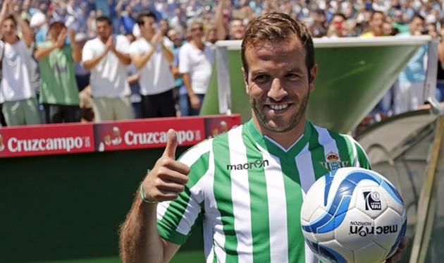 Рафаэль ван дер Ваарт, whoateallthepies.tv