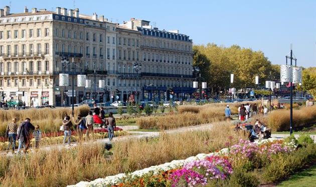 Познай винище от и до. Но где? Конечно же, в Бордо!