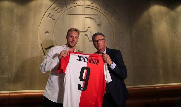 Николай Йоргенсен (слева), feyenoord.com
