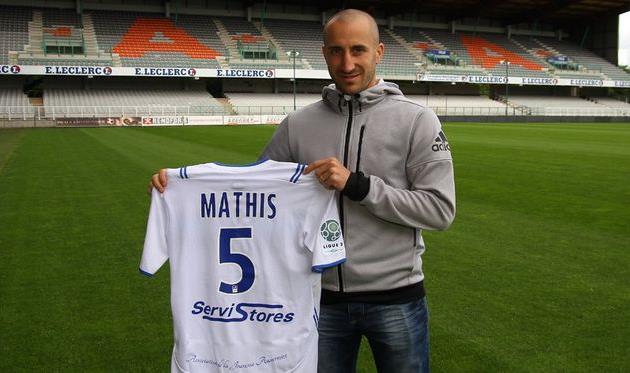 Лионель Матис, ФК Осер