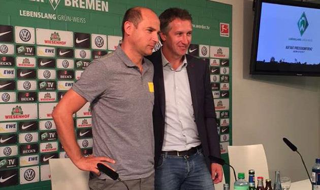 Виктор Скрипник (Слева), фото ФК Вердер