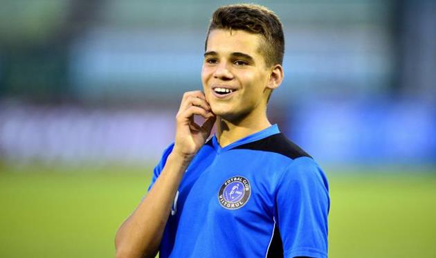 Янис Хаджи, adevarul.ro