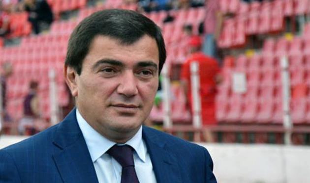 Вардан Исраэлян, фото фк сталь к