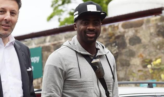 Коло Туре, SNS