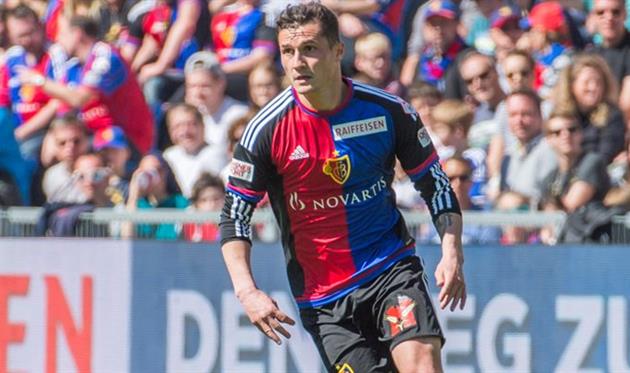 Таулан Джака, fcb.ch