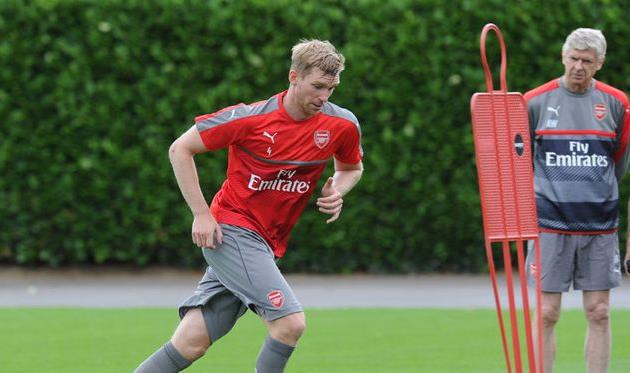 Пер Мертезакер, Sky Sports