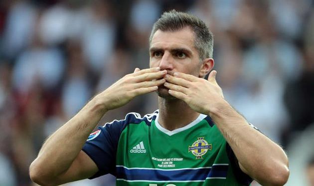 Аарон Хьюз, sky Sports